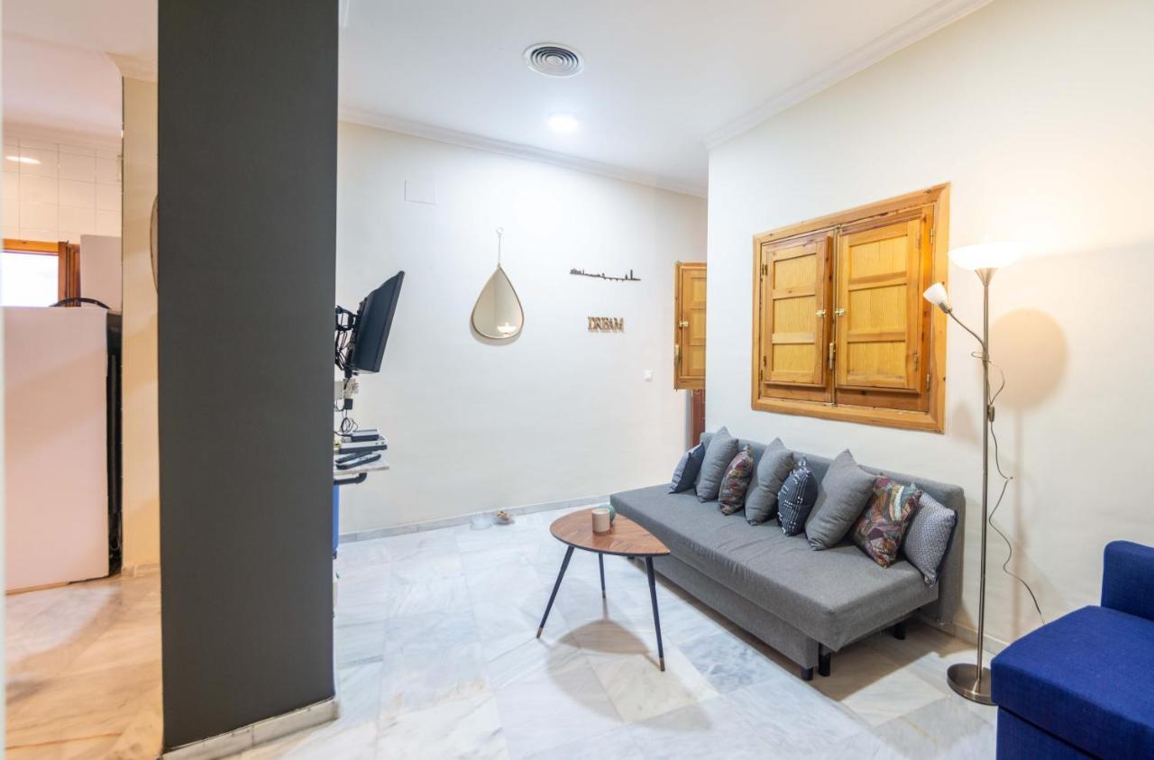 Practical Studio- 1Bth- Las Setas Sevilla Bagian luar foto